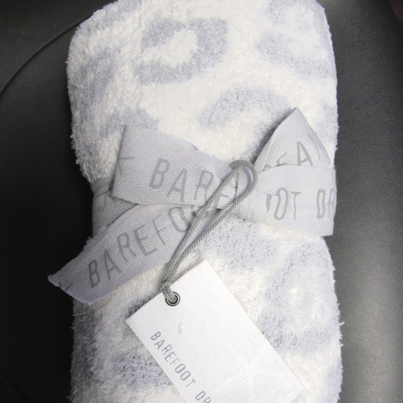 Barefoot Dreams The Wild Baby Blanket - Picture 2 of 6